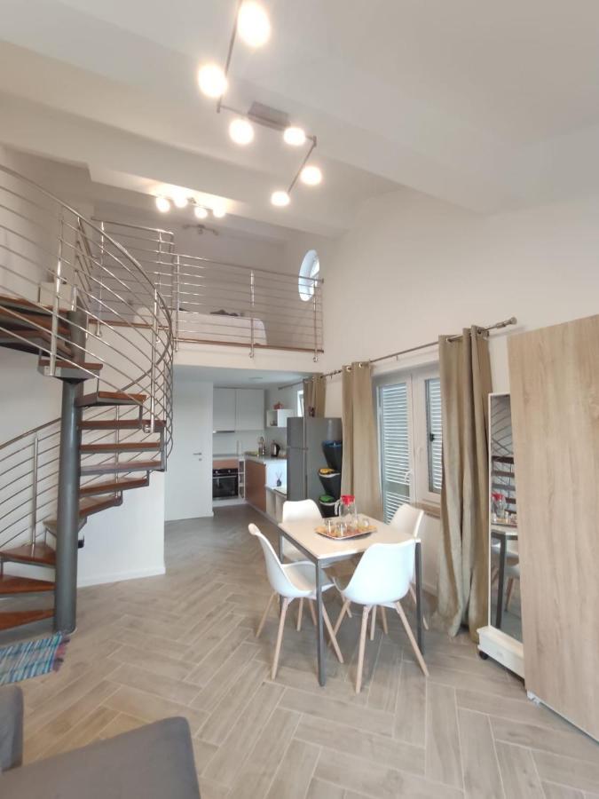 Apartmani Begic 1 I 2 Barbat na Rabu Buitenkant foto