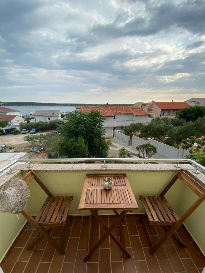 Apartmani Begic 1 I 2 Barbat na Rabu Buitenkant foto